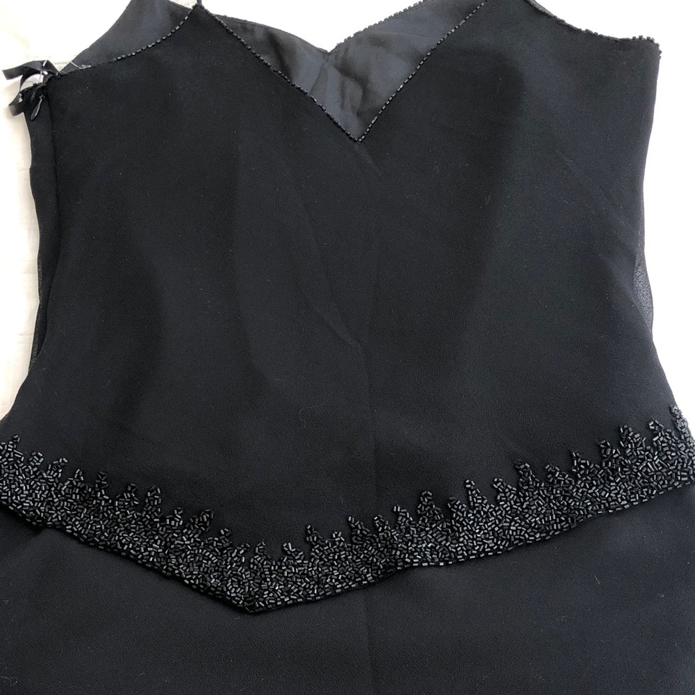 Elegant Black Spaghetti-Strap Maxi Dress - Picture 4 of 9